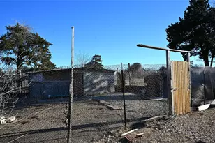 155 Arbuckle Rd, Elgin, TX 78621 - Photo 14