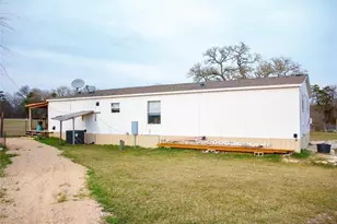 155 Arbuckle Rd, Elgin, TX 78621 - Photo 6