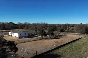 155 Arbuckle Rd, Elgin, TX 78621 - Photo 6