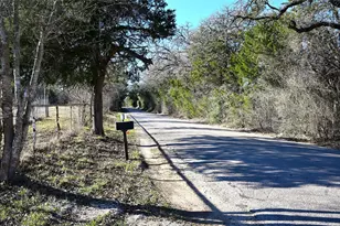 155 Arbuckle Rd, Elgin, TX 78621 - Photo 4