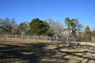 155 Arbuckle Rd, Elgin, TX 78621 - Photo 8
