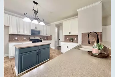 17821 Floribundas, Elgin, TX 78621 - Photo 10