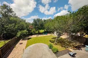17821 Floribundas, Elgin, TX 78621 - Photo 2