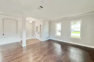 17821 Floribundas, Elgin, TX 78621 - Photo 8