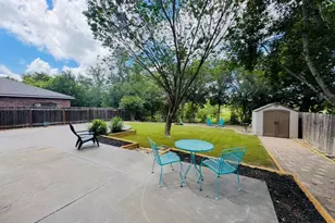 17821 Floribundas, Elgin, TX 78621 - Photo 32