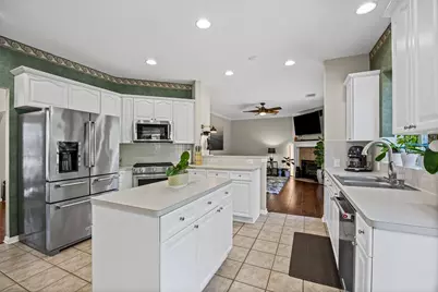 13019 Scofield Farms Drive, Austin, TX 78727 - Photo 18