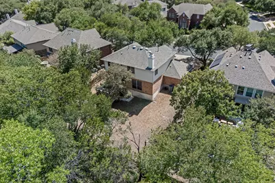 13019 Scofield Farms Drive, Austin, TX 78727 - Photo 38