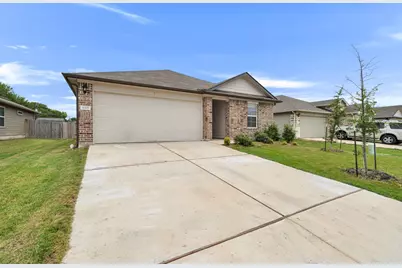 1321 Camden Lane, Lockhart, TX 78644 - Photo 2