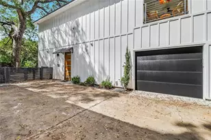 1109 W Annie St, Austin, TX 78704 - Photo 2