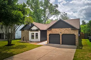 8111 Elkhorn Mountain Trail, Austin, TX 78729 - Photo 32