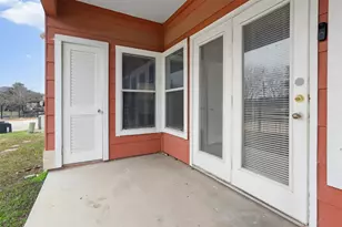 1901 Crossing Pl, Austin, TX 78741 - Photo 20