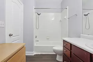 1901 Crossing Pl, Austin, TX 78741 - Photo 18