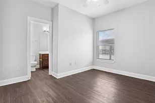 1901 Crossing Pl, Austin, TX 78741 - Photo 12