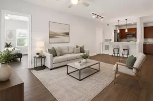 1901 Crossing Pl, Austin, TX 78741 - Photo 4
