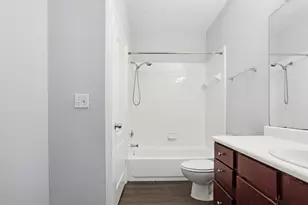 1901 Crossing Pl, Austin, TX 78741 - Photo 14