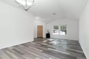 1310 Rainbow Parke Dr, Round Rock, TX 78665 - Photo 6