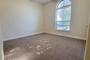 706 Old Settlers Dr, San Marcos, TX 78666 - Photo 6