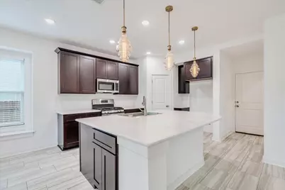 8008 Prairie Rye Drive, Lago Vista, TX 78645 - Photo 4