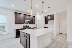 8008 Prairie Rye Dr, Lago Vista, TX 78645 - Photo 4