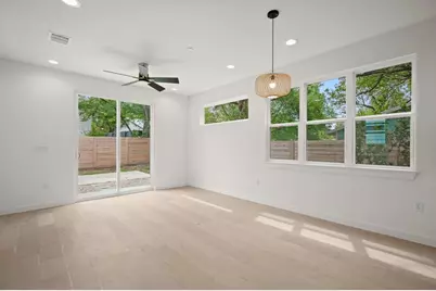 5305 Ledesma Road #4, Austin, TX 78721 - Photo 10