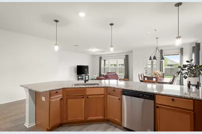 7404 Lowery Crossing, Austin, TX 78744 - Photo 14