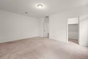 7404 Lowery Xing, Austin, TX 78744 - Photo 18