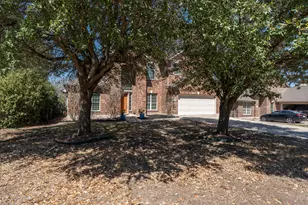 157 Amber Ash Dr, Kyle, TX 78640 - Photo 32