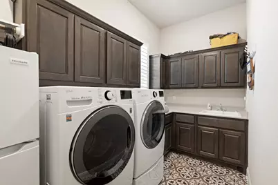 321 Bisset Court, Austin, TX 78738 - Photo 28
