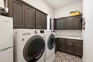 321 Bisset Ct, Austin, TX 78738 - Photo 28