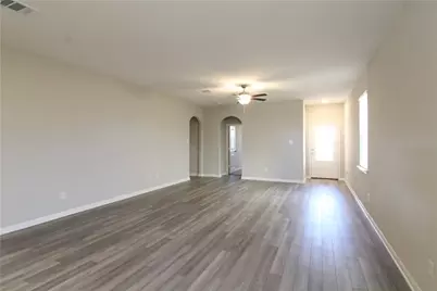509 Washington Drive, Liberty Hill, TX 78642 - Photo 2
