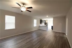 509 Washington Dr, Liberty Hill, TX 78642 - Photo 8