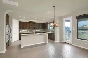 6921 Barstow Ct, Austin, TX 78749 - Photo 6
