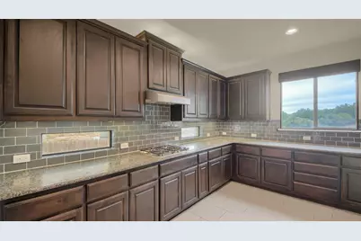6921 Barstow Court, Austin, TX 78749 - Photo 4