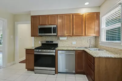 1001 E 39th Street, Austin, TX 78751 - Photo 8