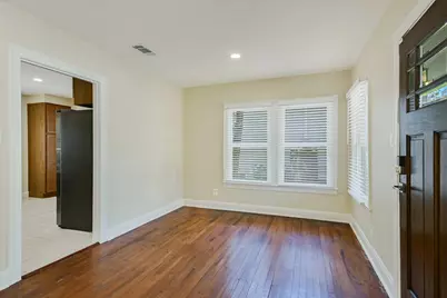 1001 E 39th Street, Austin, TX 78751 - Photo 10