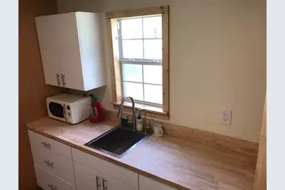 740 Trinity Street #Backyard Studio Apt, Lockhart, TX 78644 - Photo 6