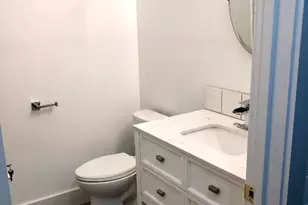 1221 S Austin Ave, Georgetown, TX 78626 - Photo 12