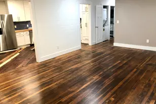 1221 S Austin Ave, Georgetown, TX 78626 - Photo 2