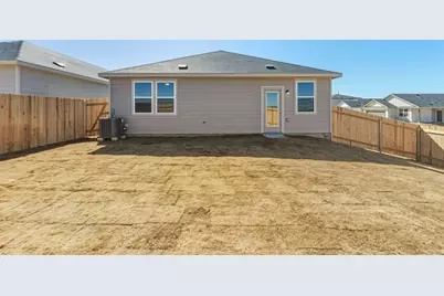 100 Eagle Valley Drive, Elgin, TX 78621 - Photo 18