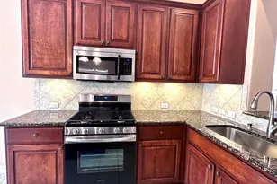 10200 Channel Island Dr, Austin, TX 78747 - Photo 8