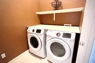 10200 Channel Island Dr, Austin, TX 78747 - Photo 22