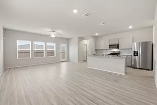 12809 Village Spun Plz, Buda, TX 78610 - Photo 4