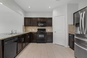 518 Luna Vista Dr, Hutto, TX 78634 - Photo 6