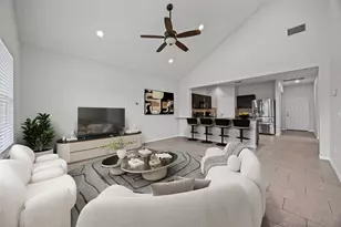 518 Luna Vista Dr, Hutto, TX 78634 - Photo 1