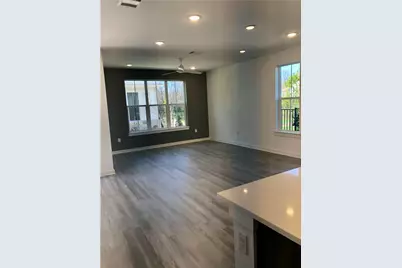 2624 Metcalfe Road #6, Austin, TX 78741 - Photo 4
