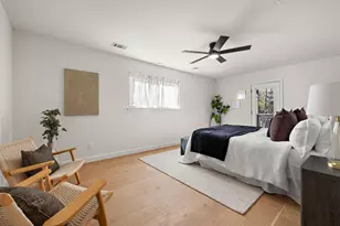 8102 Burrell Dr, Austin, TX 78757 - Photo 16