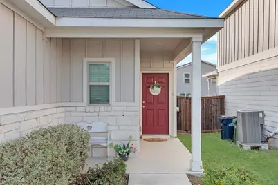 433 Stone Water Lane, Jarrell, TX 76537 - Photo 2