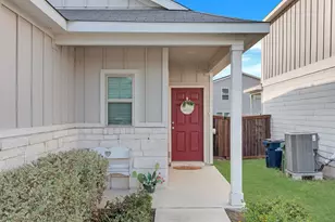 433 Stone Water Ln, Jarrell, TX 76537 - Photo 2