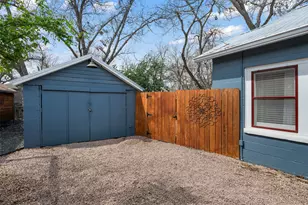 1218 S Myrtle St, Georgetown, TX 78626 - Photo 4