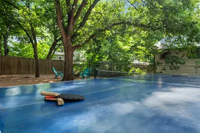 1902 E 8th Street, Austin, TX 78702 - Photo 26